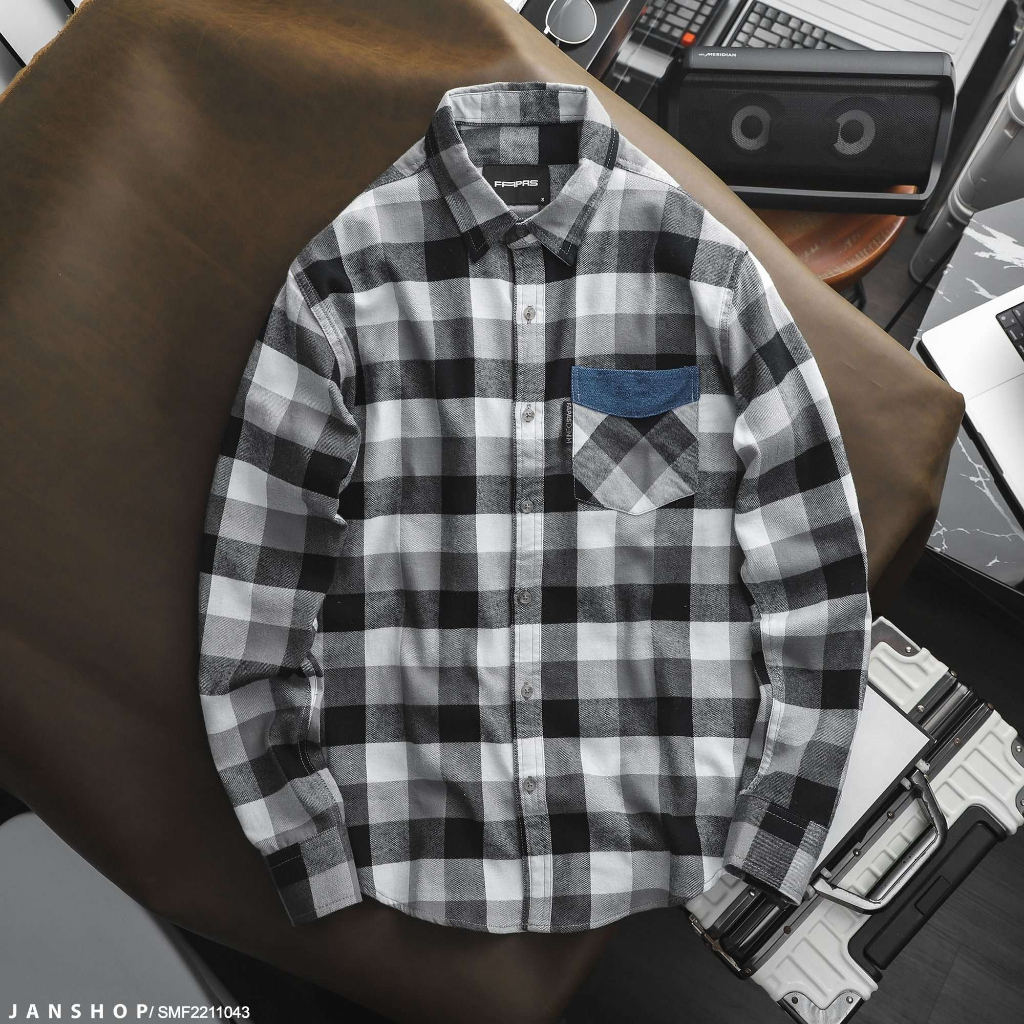 Áo sơmi chất vải thoáng mát, thiết kế caro sọc hút mắt, dễ dàng, tiện dụng mix&match, phong cách trẻ trung, lịch sử