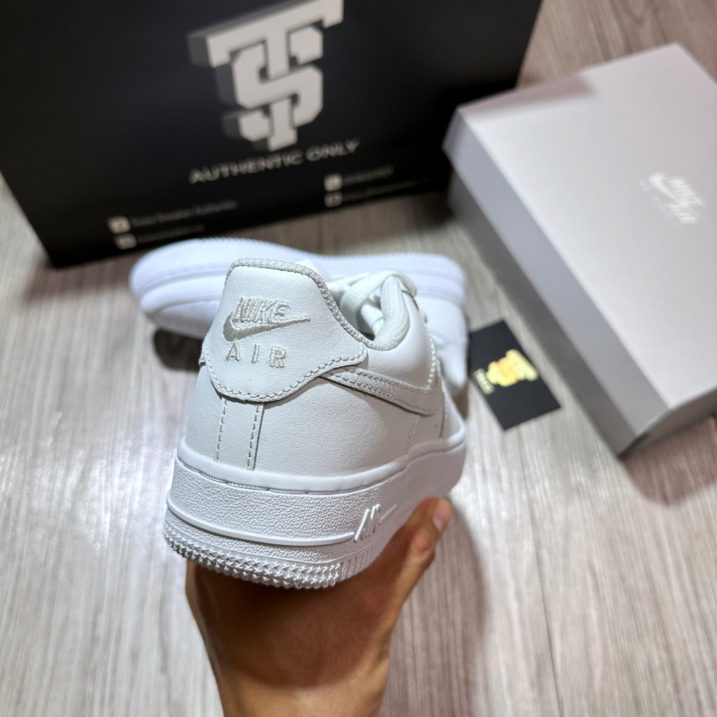 Giày thể thao NIKE AIR FORCE 1 LOW LE GS ALL WHITE DH2920 111