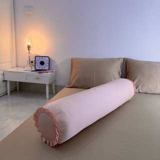 Vỏ gối ôm lụa luxury size 35x1m