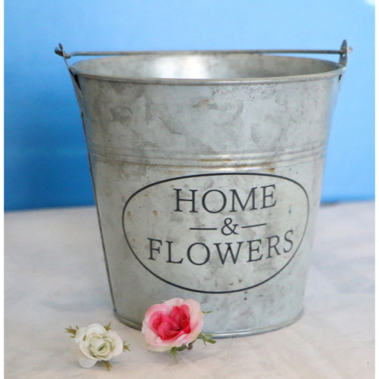 Xô hoa thiếc home flower XOS30 trang trí tiểu cảnh chậu sắt cắm hoa bút để dụng cụ decor