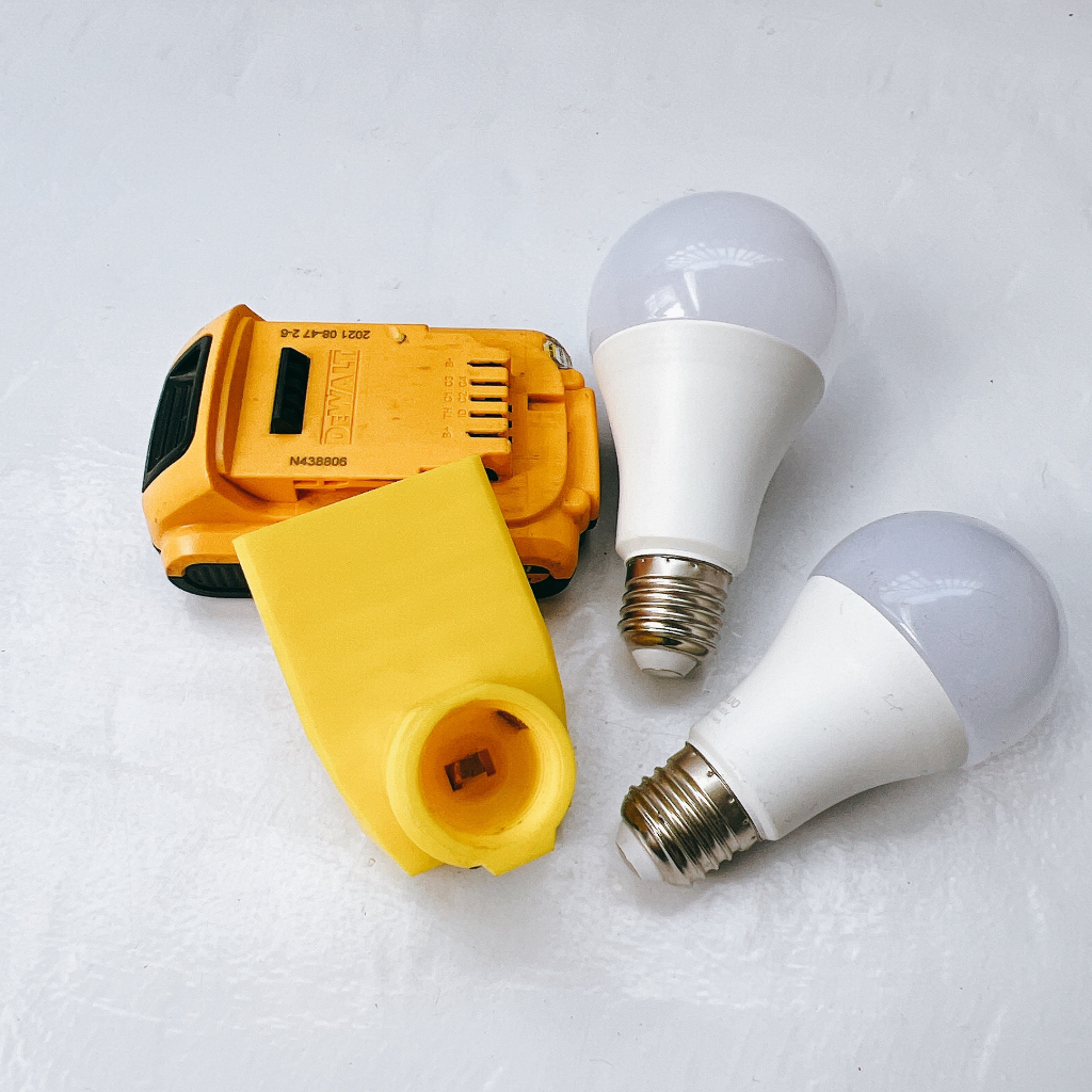 Đế Đèn Led Pin Dewalt 20V - Ngàm Đế Đèn Led Thắp Sáng Chân Pin Máy Dewalt 20V