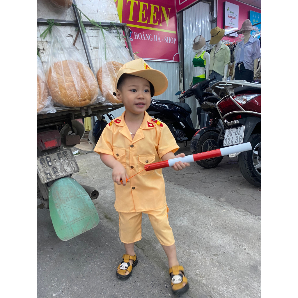Set Chú Công An, Chú Bộ Đội Cute Cho Bé Có Ước Mơ Làm Bộ Đội
