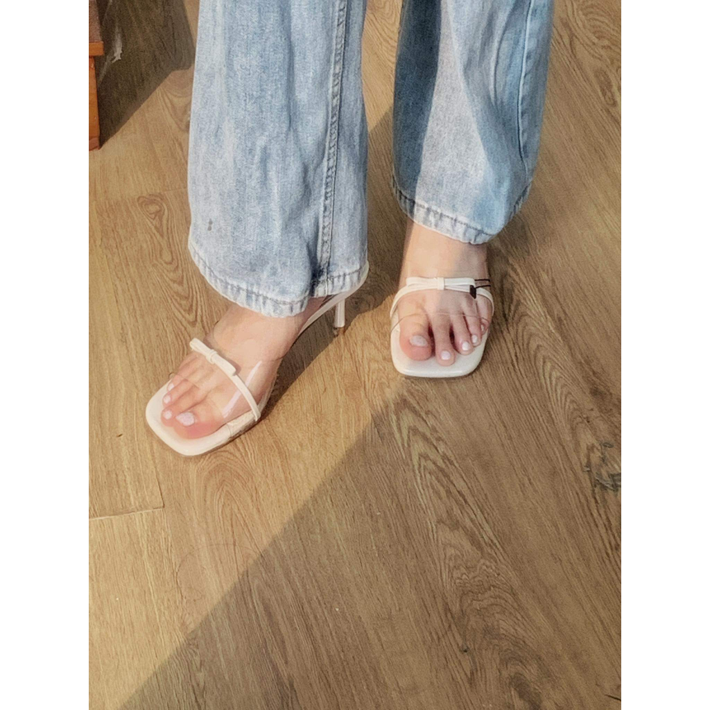 𝐁𝐥𝐚𝐮𝐞𝐁𝐥𝐮𝐦𝐞🦋 Dép lê zr thanh lịch