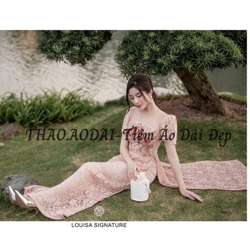 Áo dài , áo dài cách tân LORISA ren kết hợp với hoa kết ngực siêu sang chảnh