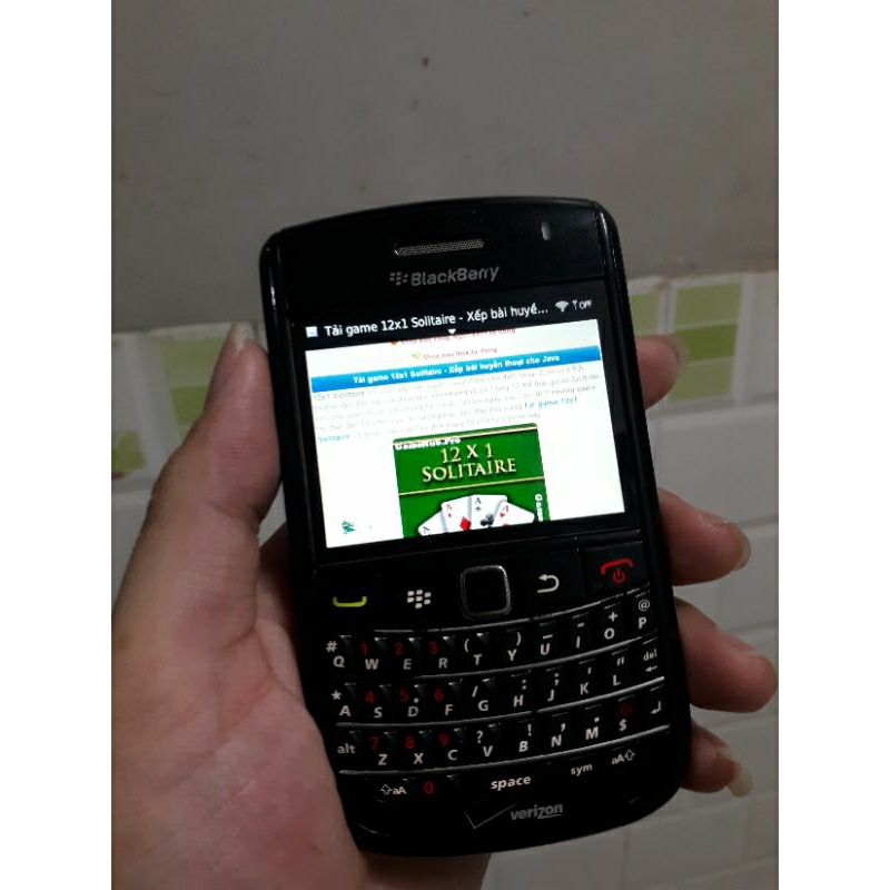 Điện thoại cũ Blackberry 9650 3g, wifi, làm máy phụ, sưu tầm