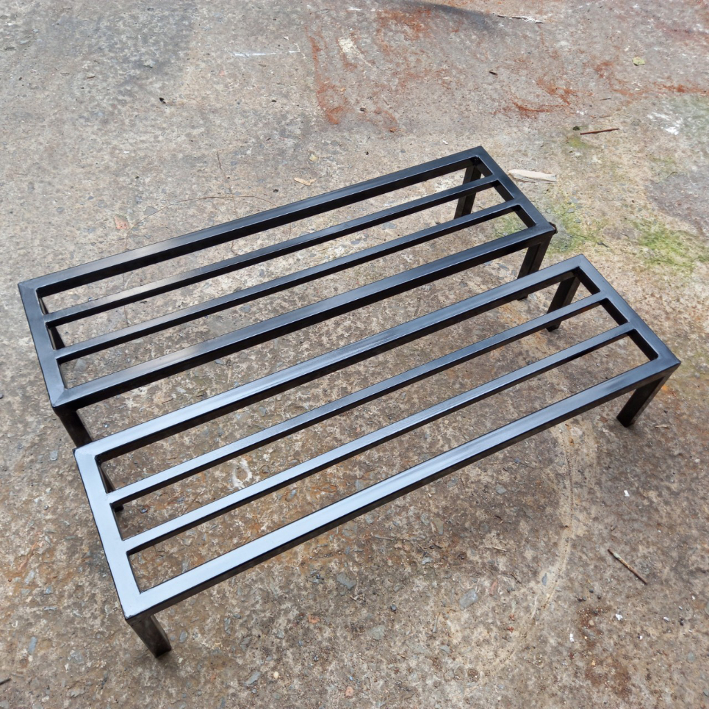 Kệ sắt 40x20x(10-20)cm, thép hộp 20x20mm mạ kẽm sơn màu, dùng để chậu cây trong nhà và ngoài trời, chân có nút nhựa