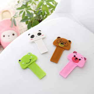 Miếng Dán Mở Nắp Bồn Cầu Toilet Tránh Vi Khuẩn Hình Thú Dễ Thương Giá Rẻ