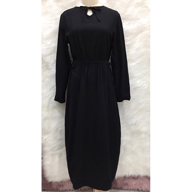 Váy Đầm 2 hand -Phom dài ,Eo dây rút 2 bên - Size M