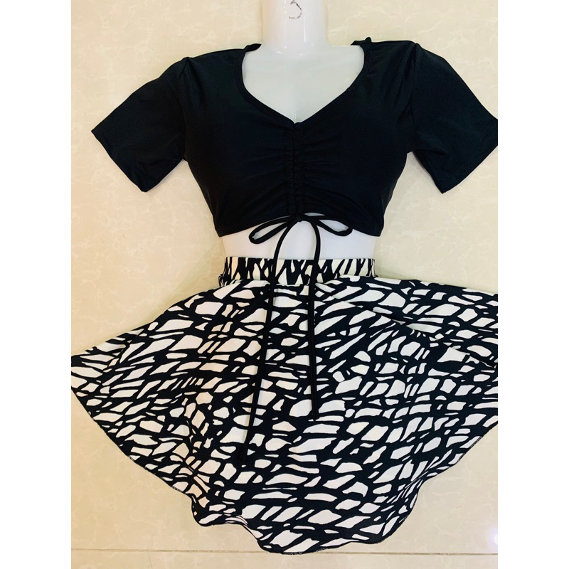 Sét áo tắm 2 mảnh croptop trẻ trung  từ size 45-90 kg | BigBuy360 - bigbuy360.vn