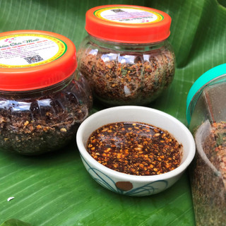 2 lọ kết hơp Muối chẩm chéo khô rang vàng 250gr và chẩm chéo nâu đặc biệt 300 gram