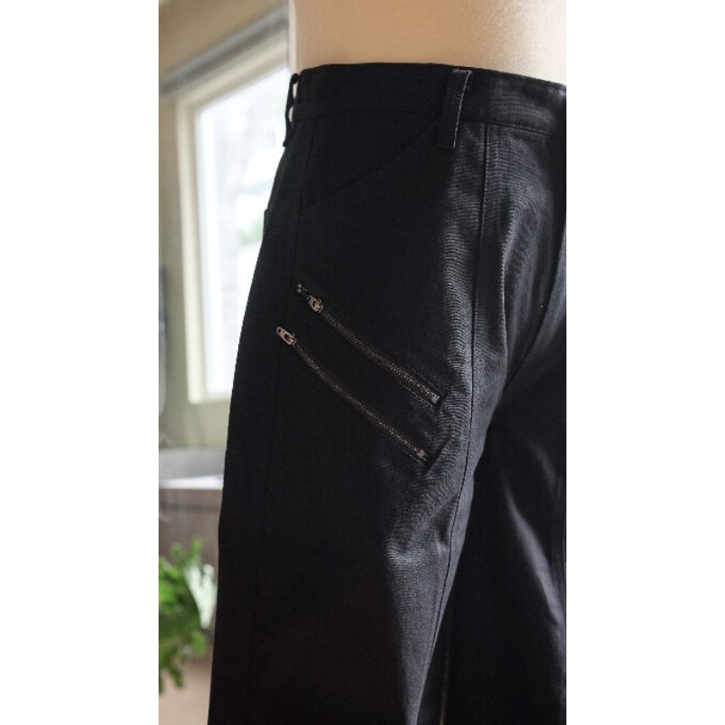 Quần Kaki Straight Fit - Introver Boy Club - Màu Đen