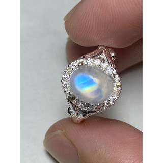 Nhẫn bạc đá Moonstone thiên nhiên.