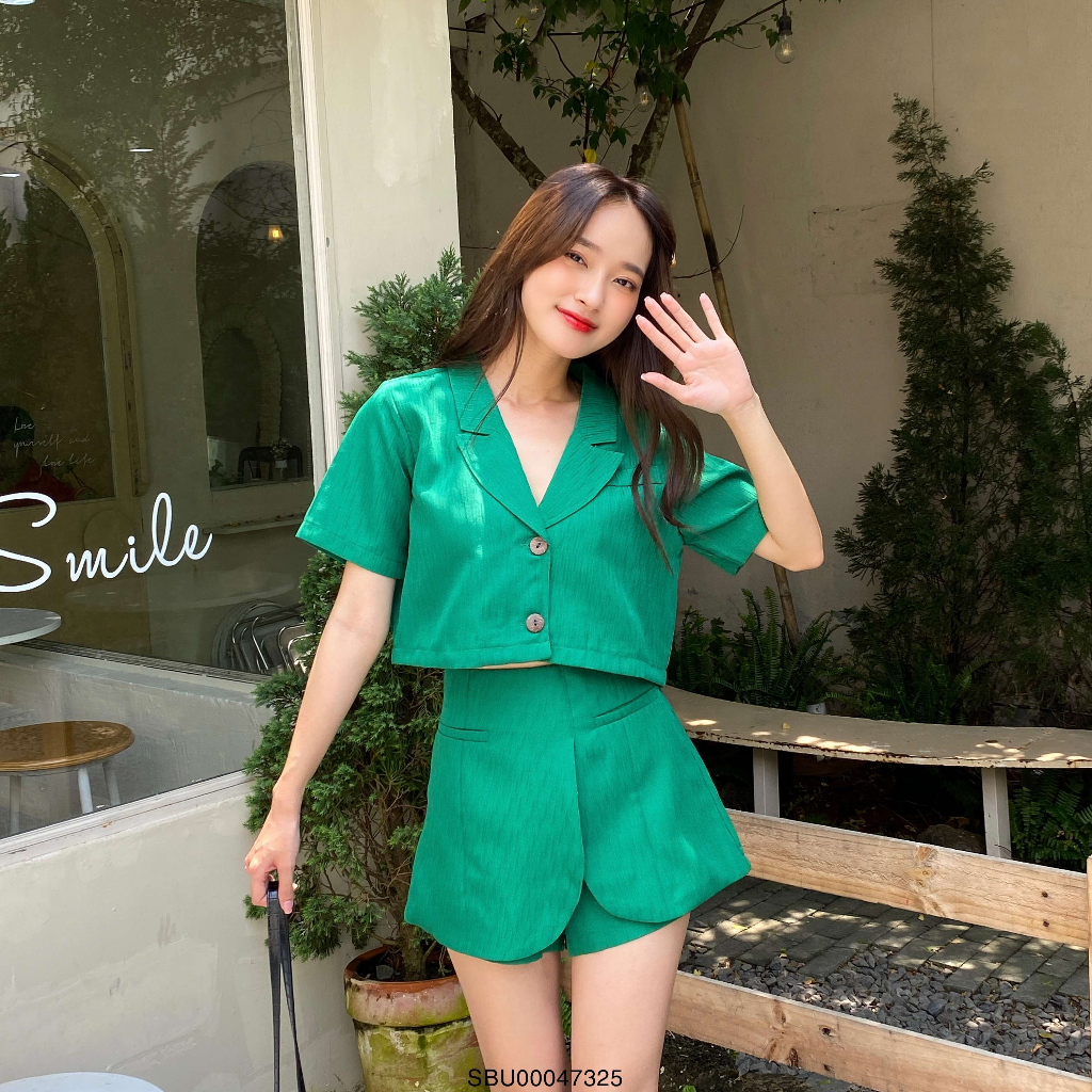 Set bộ nữ VMSTYLE áo tay ngắn cổ vest + quần váy kiểu 5022 SBU00047