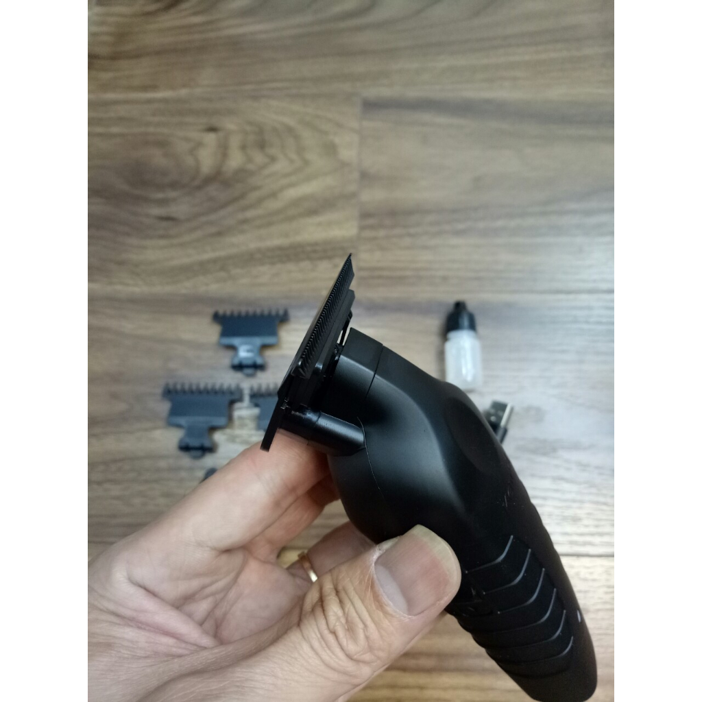 Tông đơ chấn viền sắc nét - siêu sát km2299