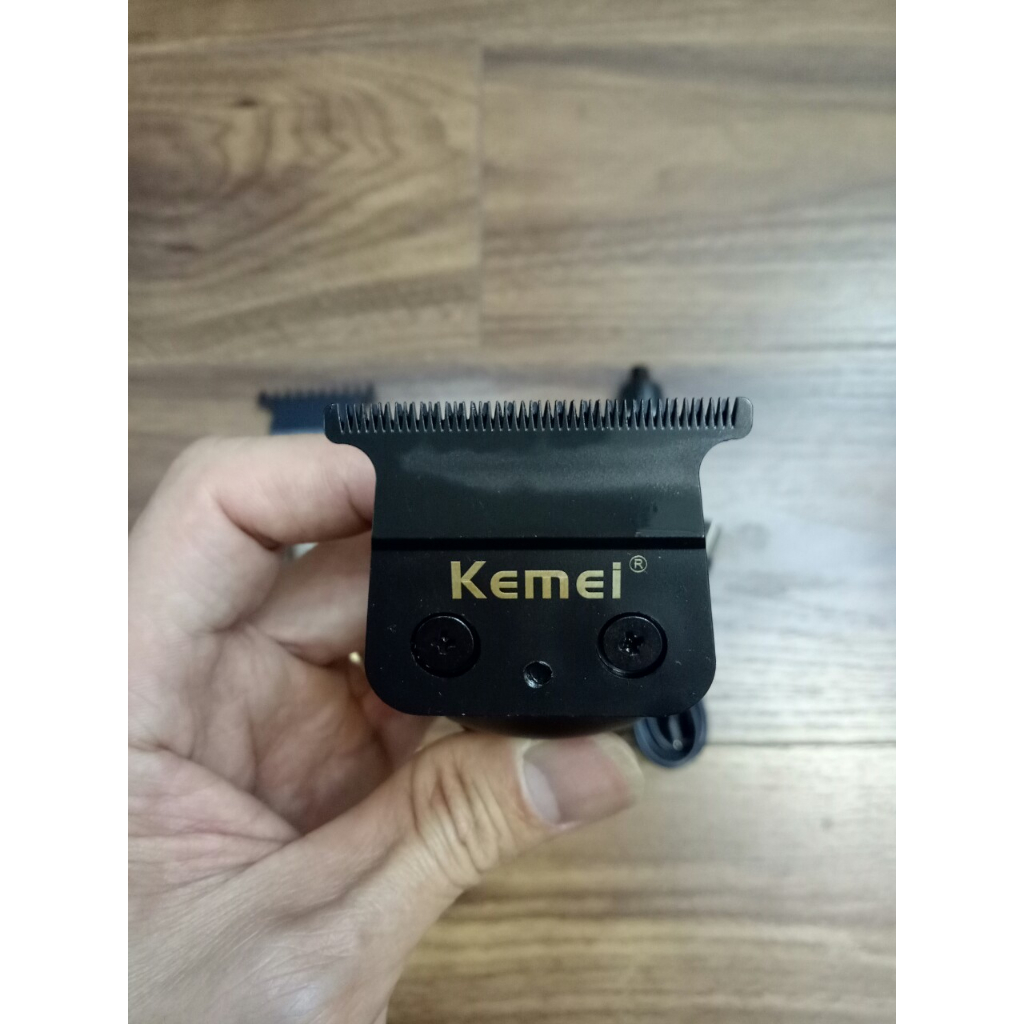 Tông đơ chấn viền sắc nét - siêu sát km2299