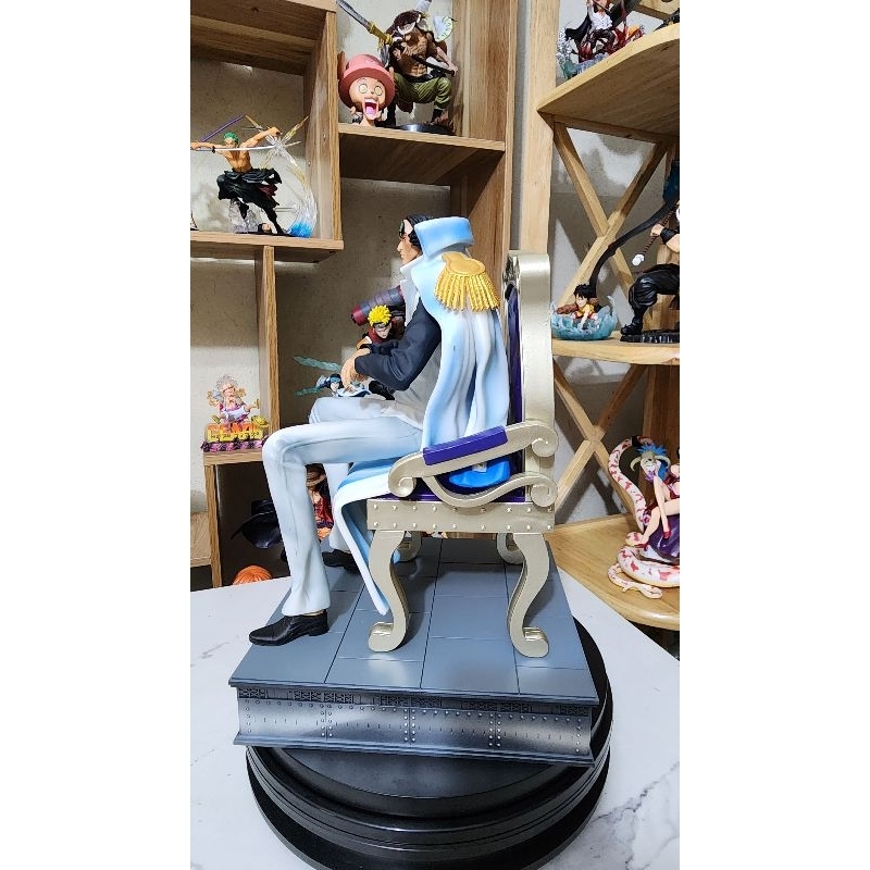 Đô đốc Aokiji chim trĩ xanh ngồi ghế trong trận chiến Marine Ford - Cao 29 cm