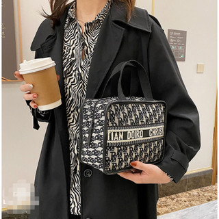 𝐓𝐮́𝐢  𝐓𝐨𝐭𝐞 𝐛𝐚𝐠 𝐭𝐡𝐨̂̉ 𝐜𝐚̂̉𝐦 SIZE 26CM - Túi Xách Nữ TUI07