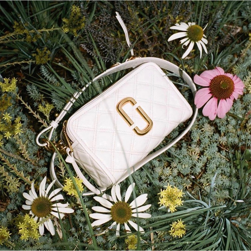 Túi da nữ thời trang Marc Jacobs The Quilted Softshot 21 cá tính size lớn đi chơi, du lịch, làm đẹp, nhiều màu mới 100%