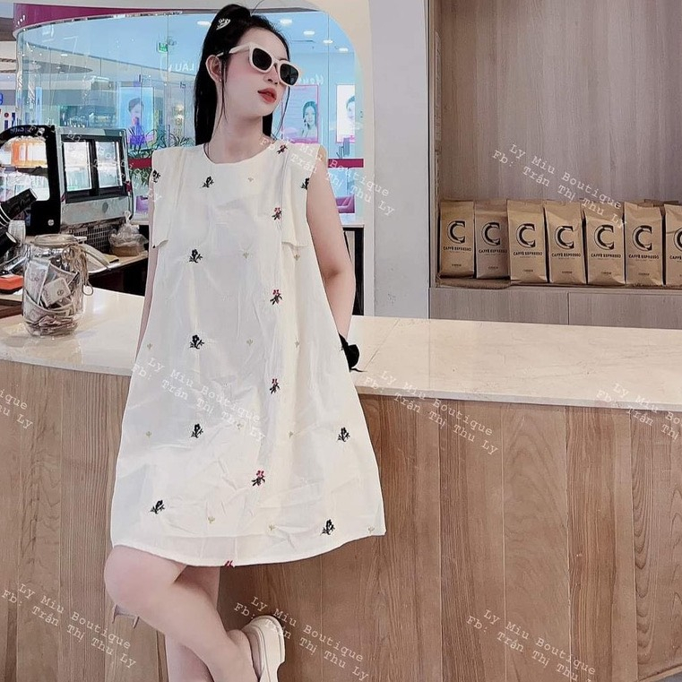 Đầm QC hoa nổi, form chữ A