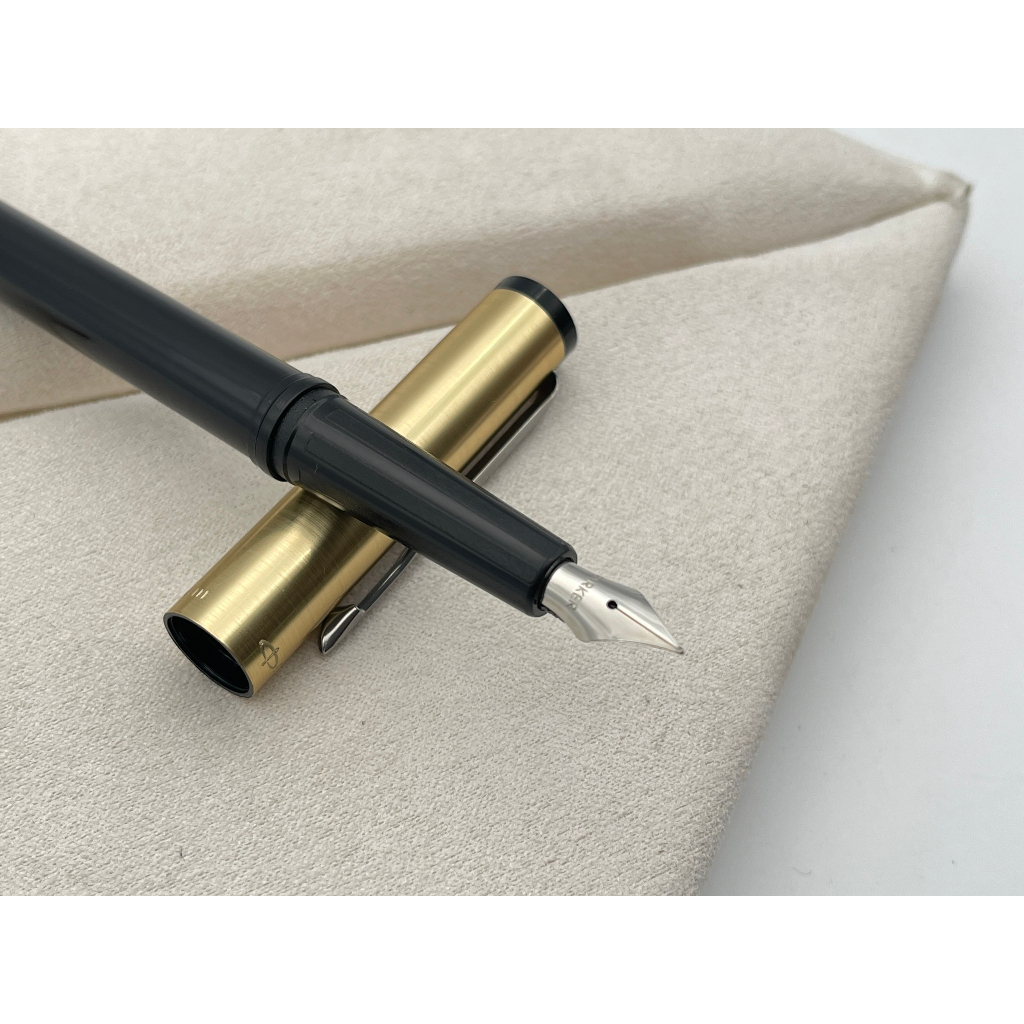 Bút mực Parker Beta Premium made in India - 111.3.PK.BPFPWGT.FP