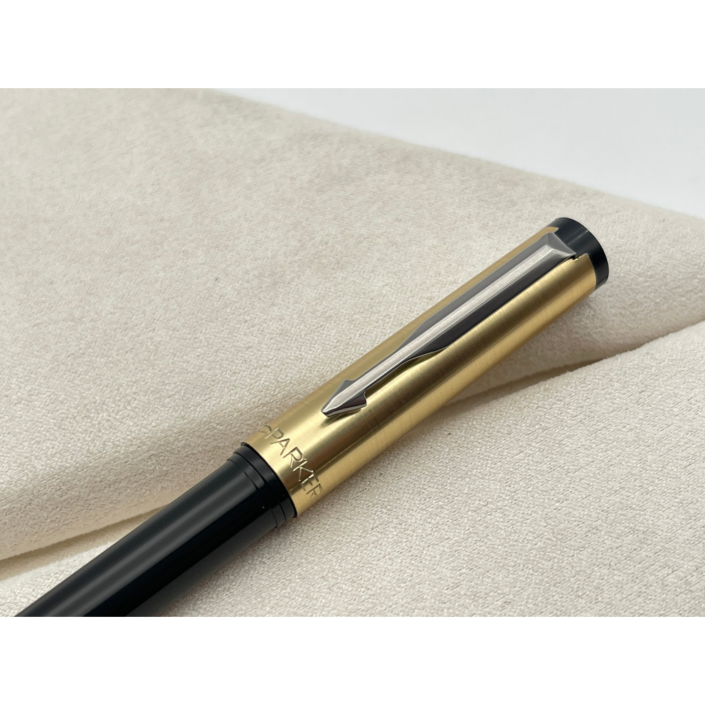 Bút mực Parker Beta Premium made in India - 111.3.PK.BPFPWGT.FP