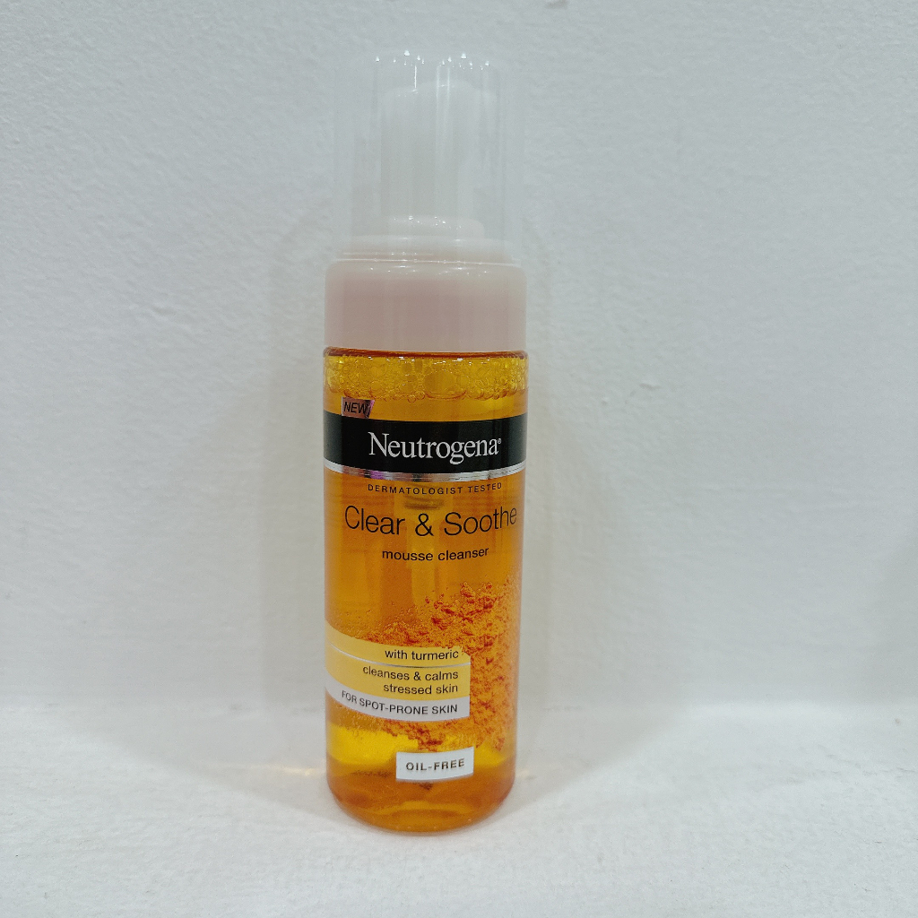 Sữa Rửa Mặt Nghệ Neutrogena Curcuma Clear Chai 150ml