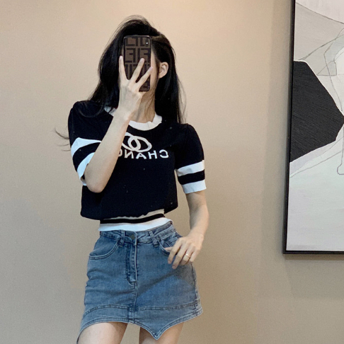 Áo len nữ Montoghi dệt kim Quảng Châu in chữ CHANGE ngắn tay phối sọc siêu hot