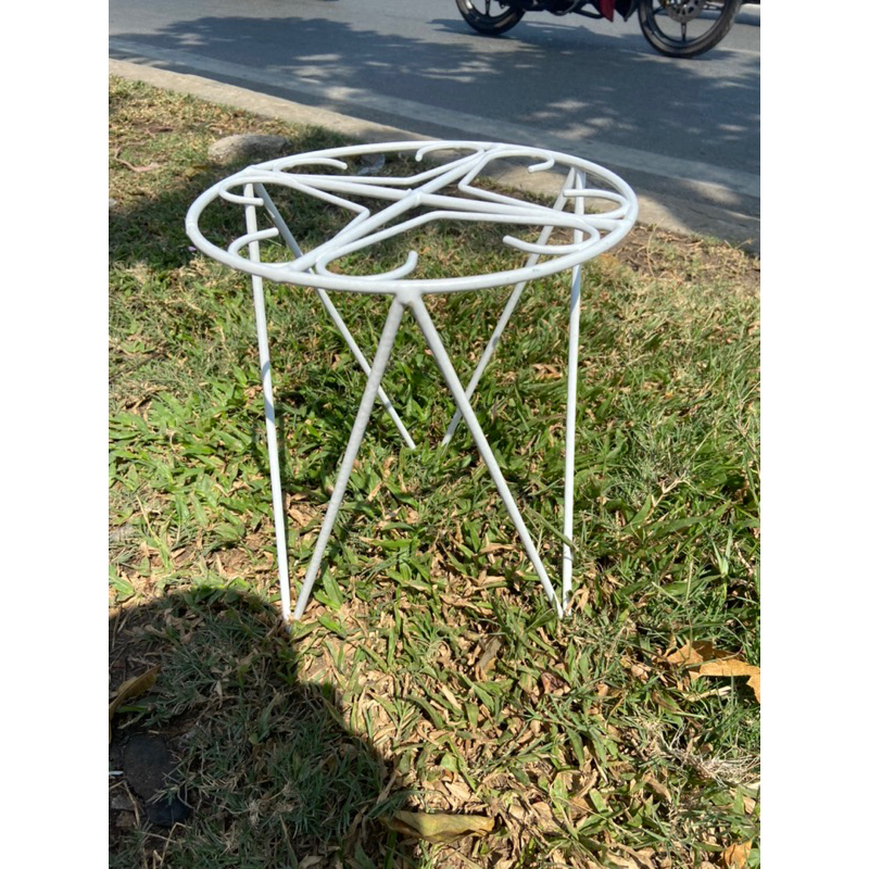 Đôn sắt cao, chân đế cao kê chậu cây, kê đồ dùng,cao 27cm mặt 22cm