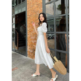 Meet - Đầm Tơ Rã Eo Mềm Mại Trắng/Vàng