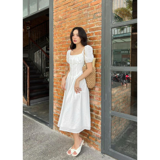 Meet - Đầm Tơ Rã Eo Mềm Mại Trắng/Vàng