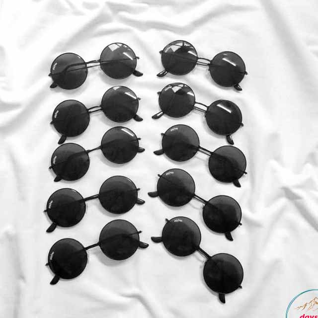 MẮT KÍNH THỜI TRANG NGỐ THẦY BÓI MÙ MÀU ĐEN CỰC NGẦU QUÁ HOT