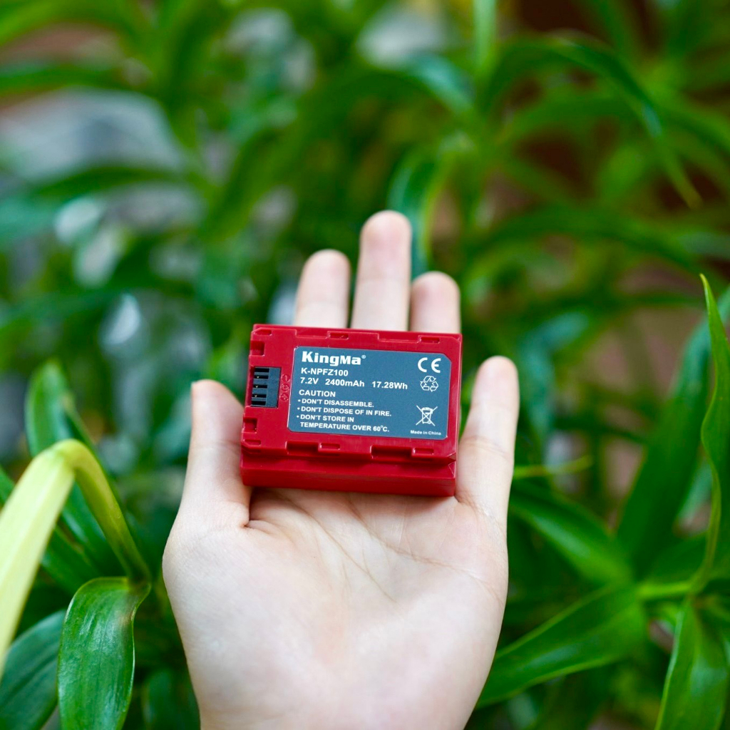 PIN KINGMA FZ100 V5 DUNG LƯỢNG 2400 MAH CHÍNH HÃNG MỚI NHẤT 2023