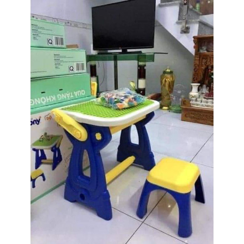 Có quà tặng - Bộ bàn ghế lego 2in1 kèm bảng vẽ -HKM Monny