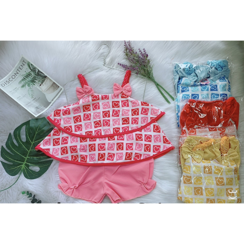 Bộ Lụa Hoa Dây Hoa Phối Viền Dễ Thương Bé