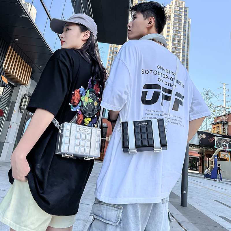 Túi đeo chéo, túi nam kẻ ô phong cách Hàn Quốc Z22.Store