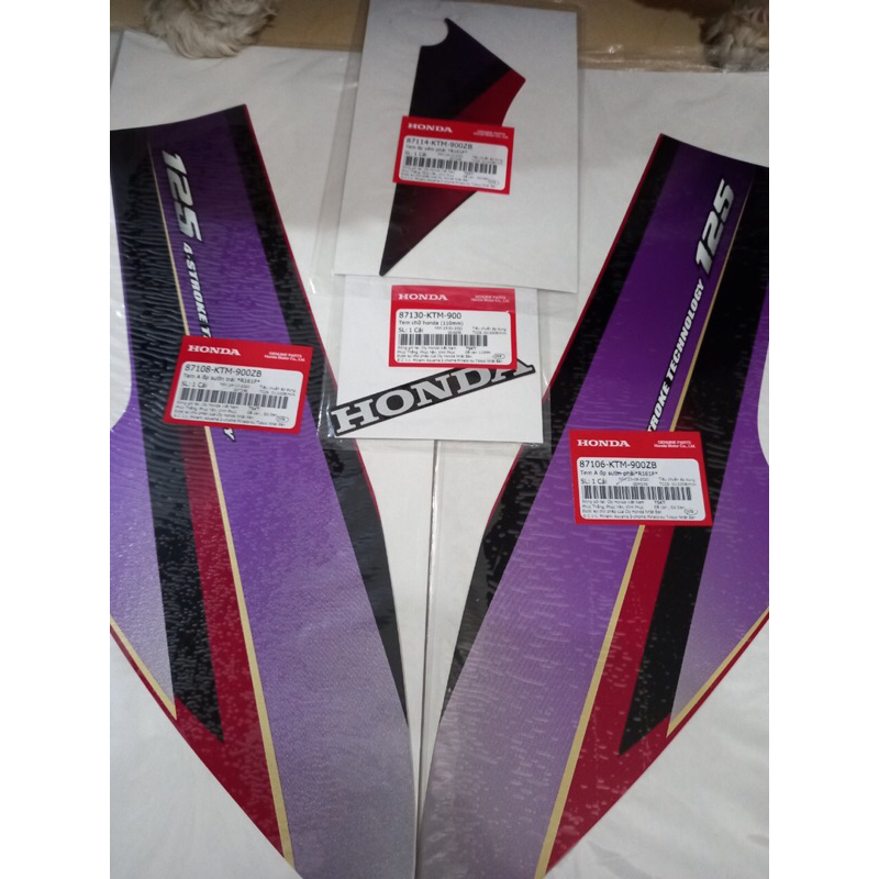 Tem Future 2 Đỏ Đen Zin