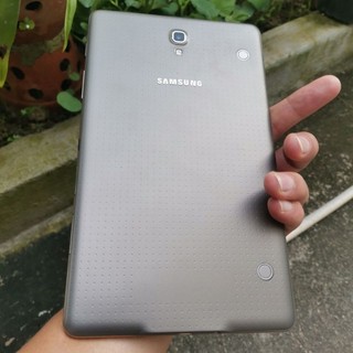 Máy tính bảng Galaxy Tab S T705