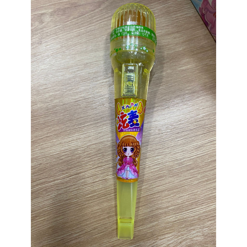 Kẹo hình micro phát sáng, thổi kèn