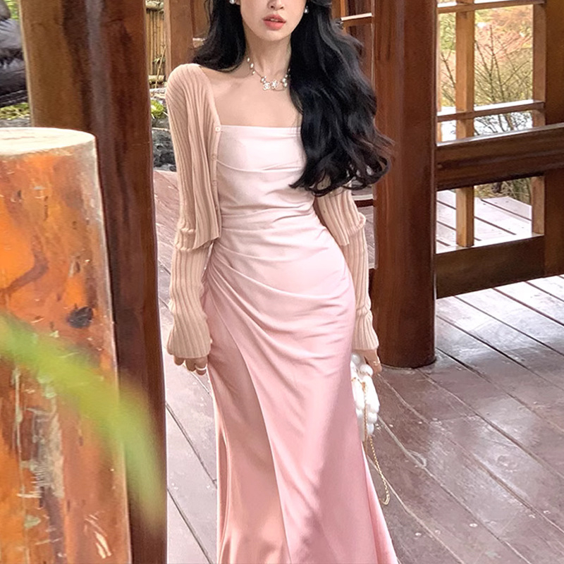 sẵn 🌸 Set áo Cardigan - Đầm lụa xếp ly ngực phai màu dáng dài dự tiệc cao cấp | 𝑫𝒓𝒆𝒔𝒔 𝒃𝒚 𝑫𝒆 𝑷𝒐𝒔𝒚