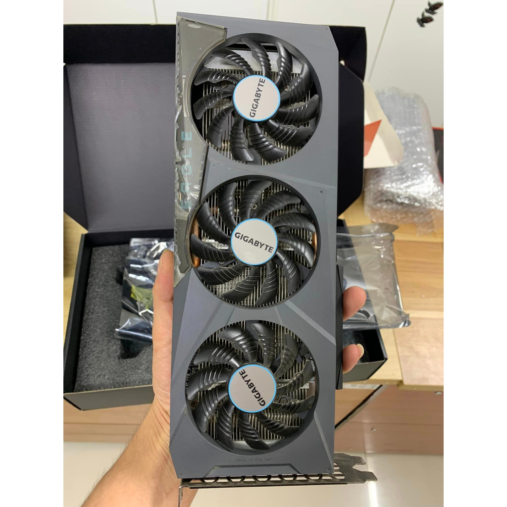 Card màn hình Gigabyte Radeon RX 6600 EAGLE 8GB Cũ