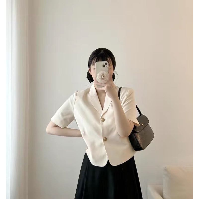 Áo Blazer Cộc tay 2 lớp màu trắng sữa trẻ trung