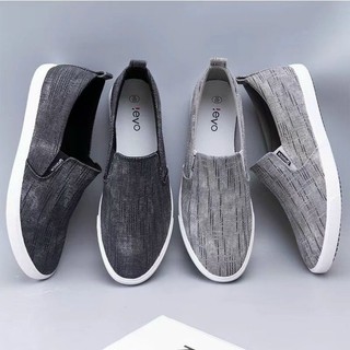 Giày lười vải slip on nam Levo