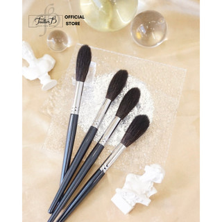 Cọ Highlight Dáng Rũ Feather B M401