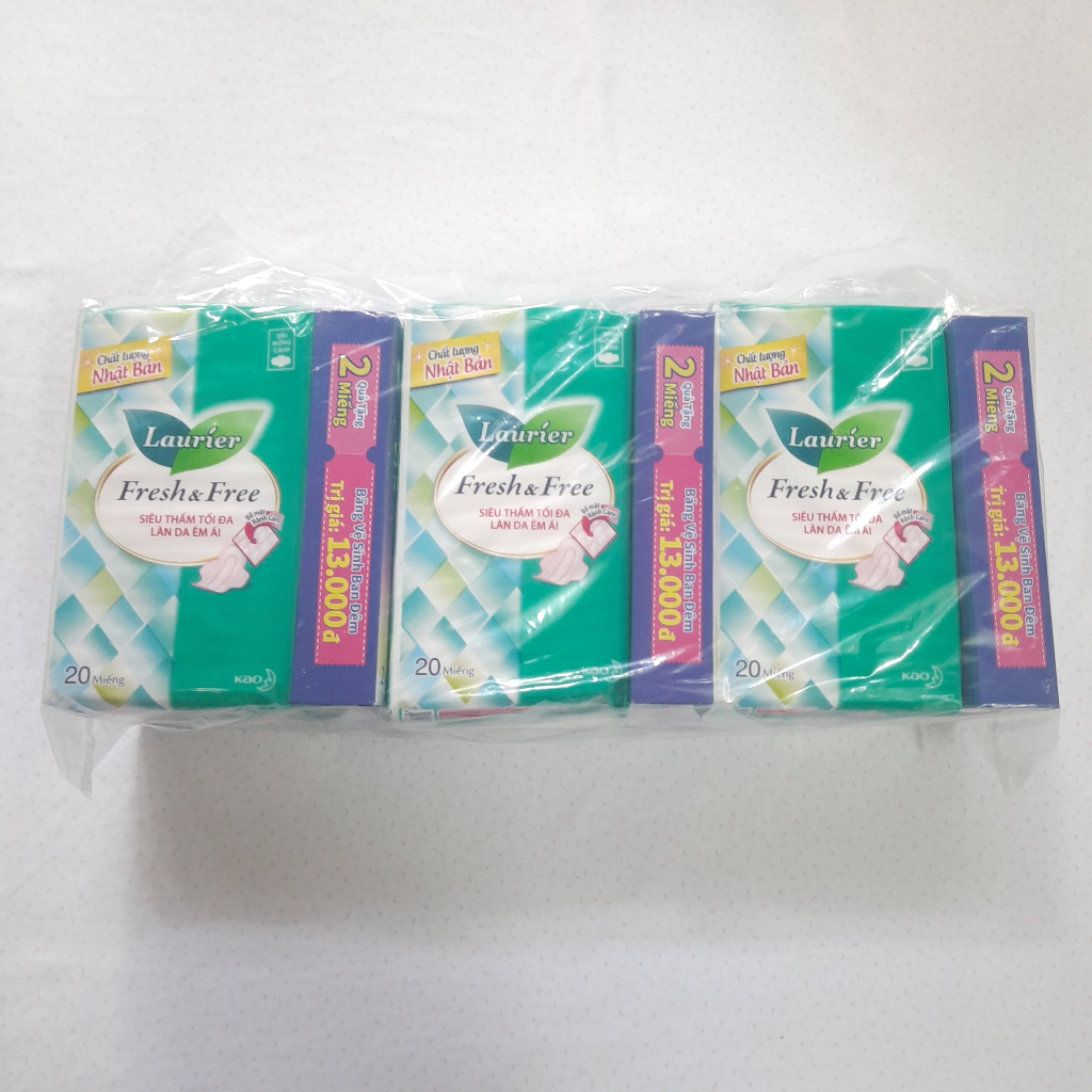 Băng ngày siêu mỏng cánh Laurier 20 miếng/gói, xuất xứ Thái Lan.