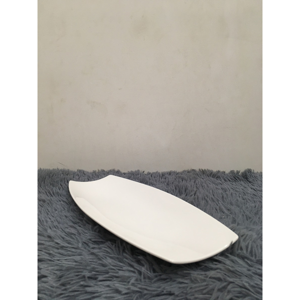 DĨA VÀNH KHUYẾT 33 CM