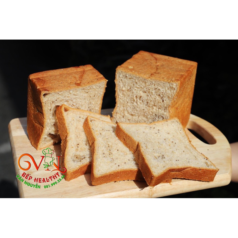Bánh mì nguyên cám hạt Chia