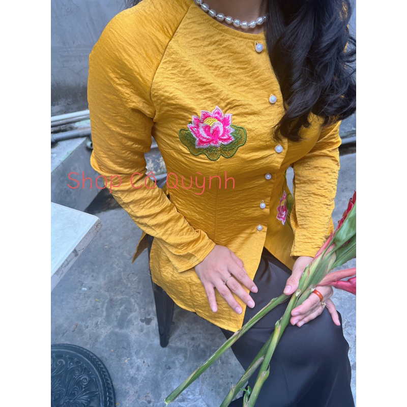 ÁO BÀ BA TẰM ƯỚT THÊU SEN ( KHÔNG KÈM QUẦN )