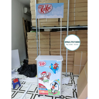 Quầy bàn hàng di động, quầy nhôm bánh xe, Booth ăn thử tại các siêu thị, điểm tiếp thị sản phẩm mới ( Chưa in )