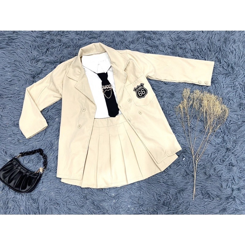 Set vest 4 chi tiết cho bé gái 7-35kg