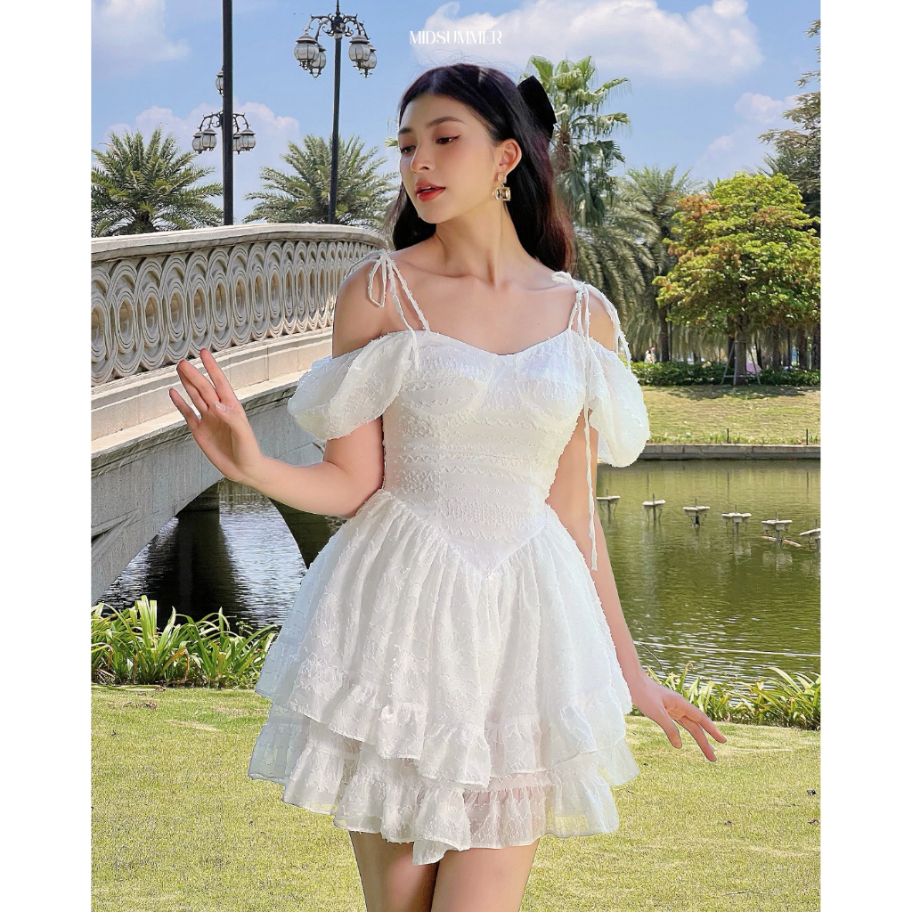Đầm trắng 2 tầng dáng xoè Gwen Dress - MIDSUMMER